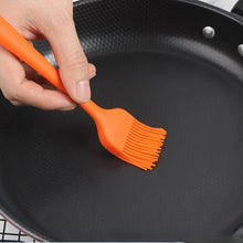 Premium Silicone Basting Brush for Perfectly Glazed BBQ, Cakes, and Breads - Heat Resistant, Easy to Clean, and Durable Kitchen and Barbecue Tool