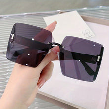 Retro Luxury Square Sunglasses for Women - for Fashionable Summer Outdoor Travel